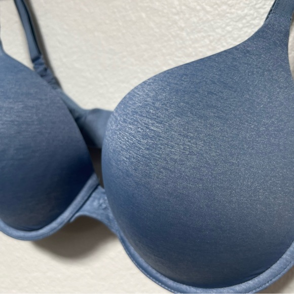 Blue Victoria’s Secret Padded Perfect Coverage Bra Underwire - Picture 3 of 10